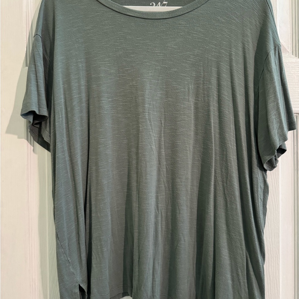 Casual Sage Green Short Sleeve Tee - 24/7